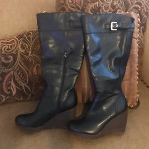 Dr. Scholl’s boots